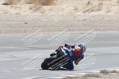 media/Oct-05-2025-CVMA (Sun) [[beeef4f201]]/Race 10-Formula Lightweight Twins Shootout/